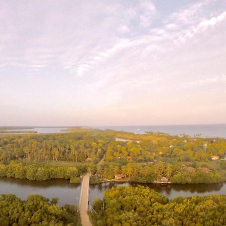 Mellow Villa Тангале Екстериор снимка